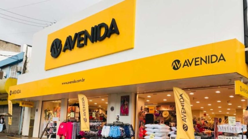 Lojas Avenida / DINO
