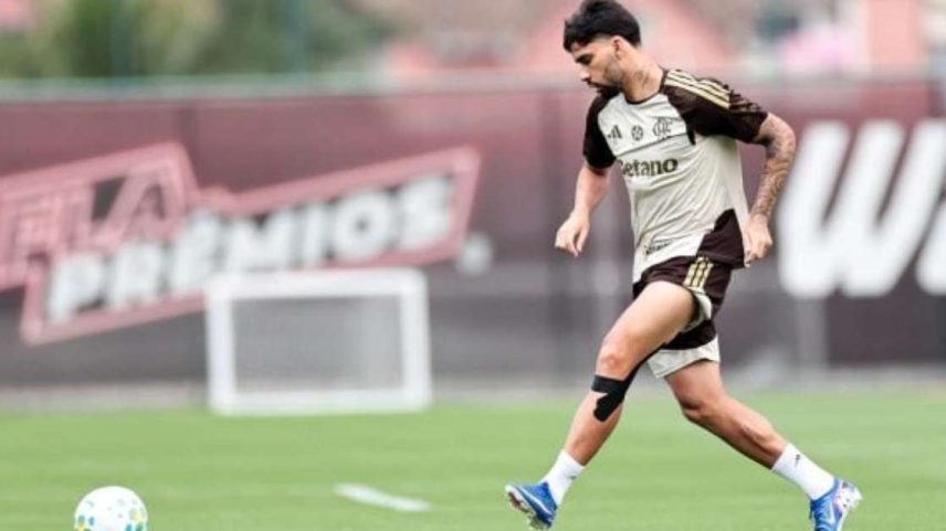 Desfalque no Flamengo há sete partidas, Lucas Paquetá se aproxima de retorno –