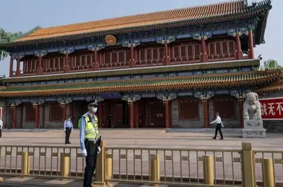 Xi leva Trump em visita ao centro de poder do Partido Comunista em Pequim