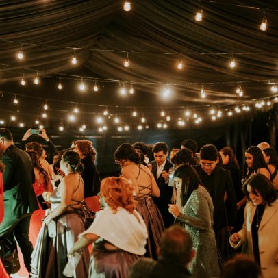 Sair à francesa: por que deixar uma festa sem se despedir pode fazer sentido