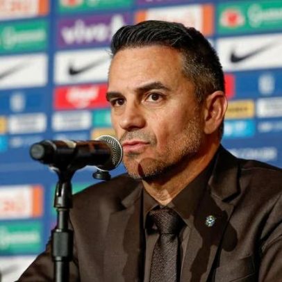 Caetano revela conversa com Neymar: entendeu que seria apenas mais um