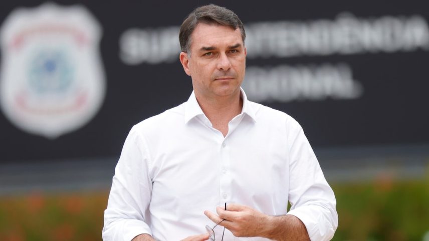 Flávio Bolsonaro é aliado de Ciro Nogueira Foto: Wilton Junior/Estadão