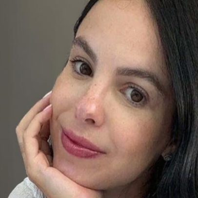 Sthefany Brito confirma nascimento do 3º filho e mostra foto