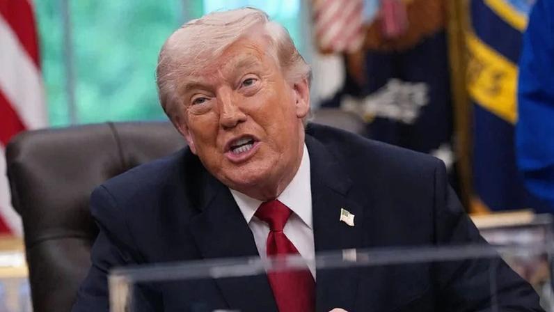 Donald Trump, presidente dos EUA: republicano divulgou novas tarifas como resposta ao não cumprimento do acordo comercial com a União Europeia (Andrew Harnik/AFP)