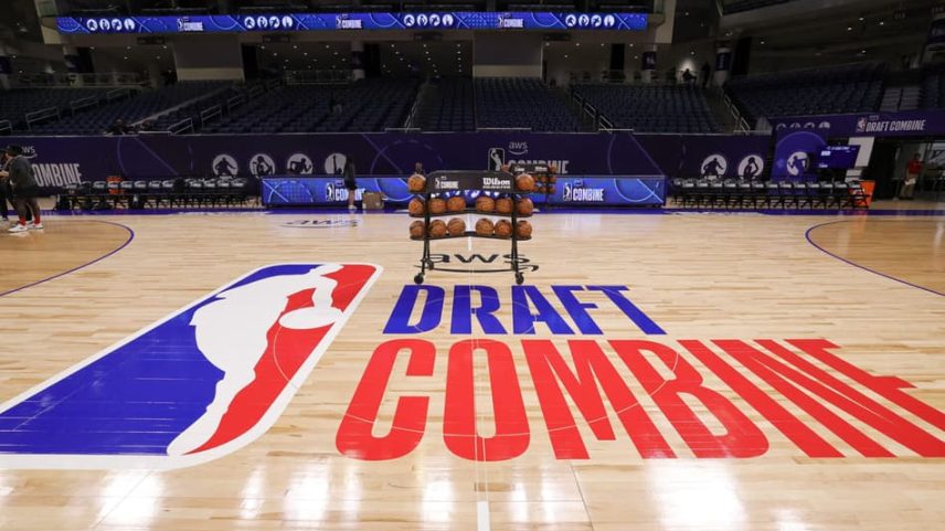 Sinalização do AWS Draft Combine antes do início do G League Combine de 2026 na Wintrust Arena (Foto: Jeff haynes/Nbae via getty images/Afp)