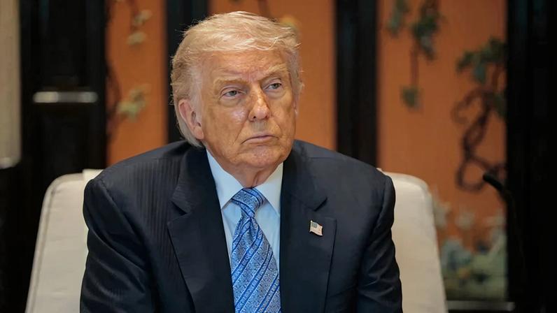A medida deveria ser assinada hoje, mas Trump disse que não quer atrapalhar liderança dos EUA em IA (Evan Vucci/AFP)