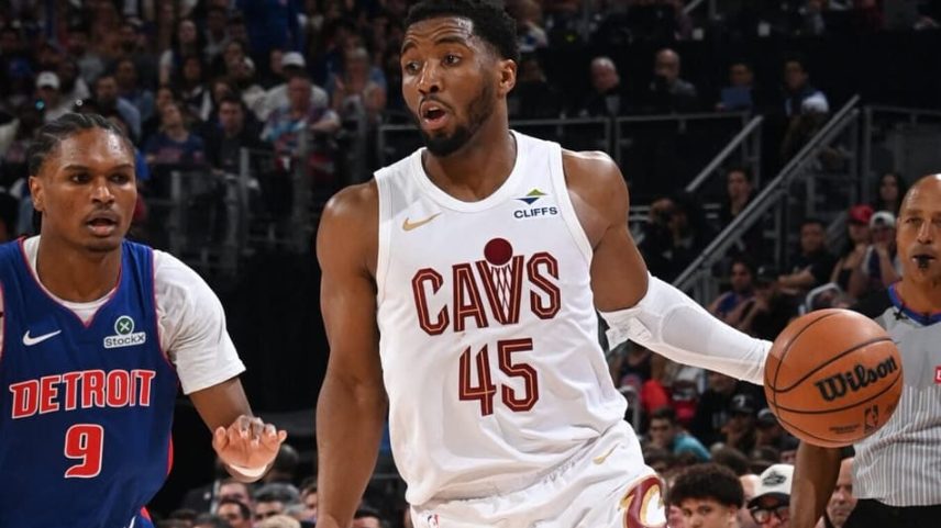 Donovan Mitchell em ação pelos Cavaliers no jogo 7 das semifinais do Leste da NBA (Foto: CHRIS SCHWEGLER / NBAE / GETTY IMAGES)