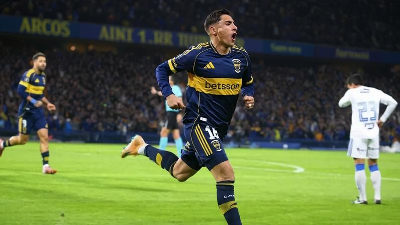 Boca Juniors abre o placar diante do Cruzeiro com gol de Merentiel. (Foto: MARCOS BRINDICCI / AFP)