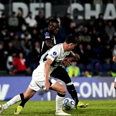 Carlos Cuesta abre o placar para Olimpia contra Vasco