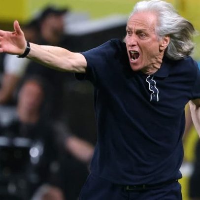 Torcedores do Palmeiras mandam recado a Jorge Jesus após fala Aceito