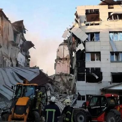 Rússia acusa Ucrânia de ataque a dormitório que matou 6; Kiev nega