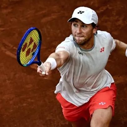 Ruud avança em Roland Garros e encara João Fonseca