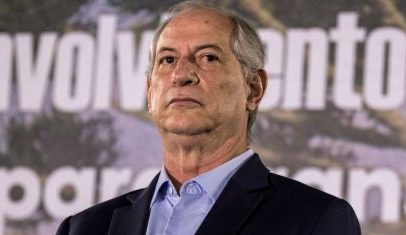 Após convite do PSDB, Ciro Gomes anuncia não disputar a Presidência