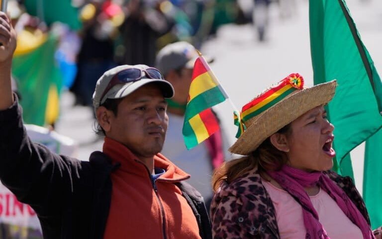 Lei para apoiar agricultores bolivianos pode ampliar grilagem, alertam críticos