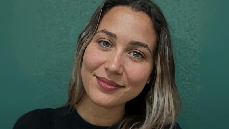 Bruna Damaris foi encontrada por pescadores. Hospital diz que quadro é estável. Amigo segue desaparecido. (Foto: Reprodução/Instagram/Bruna Damaris)