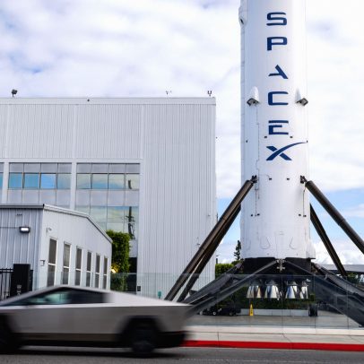 Boicotes prejudicam vendas da Tesla; ativistas miram IPO da SpaceX de Musk