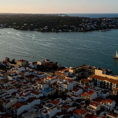 Artistas Rashid Johnson e Sheree Hovsepian lançam residência em Menorca