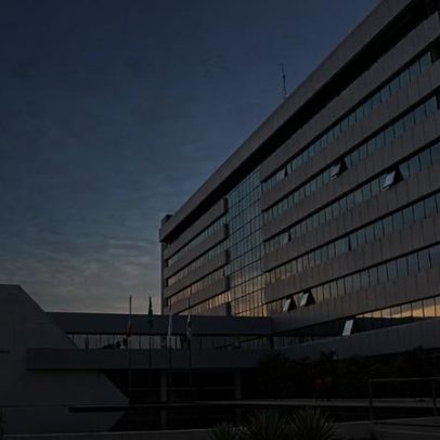 Deputados do AM elegem governador após renúncia de Wilson Lima