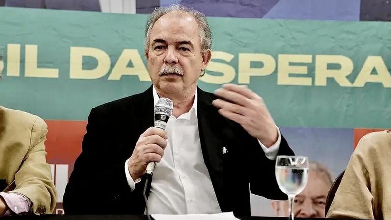 Mercadante afirma que Margem Equatorial tem potencial similar ao do pré-sal