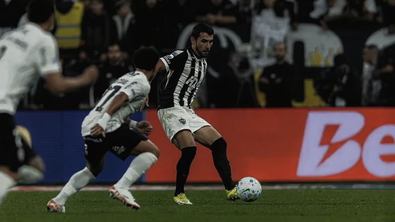 Junior Alonso em Corinthians x Atlético (Foto: Pedro Souza / Atlético)
