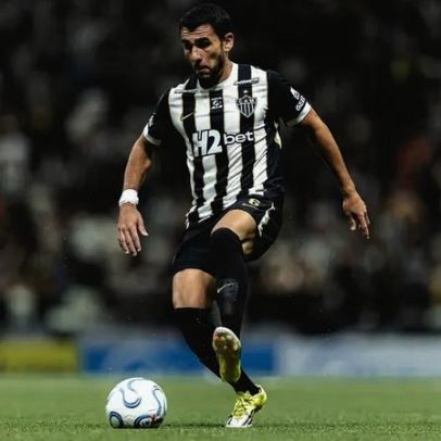 Alonso confirma saída do Atlético e se despede do clube
