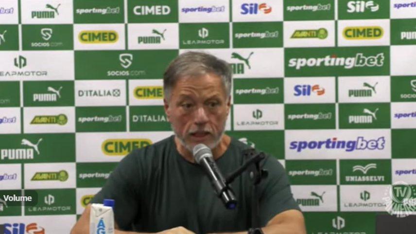 Anderson Barros, diretor executivo do Palmeiras (Foto: Reprodução/Palmeiras TV)