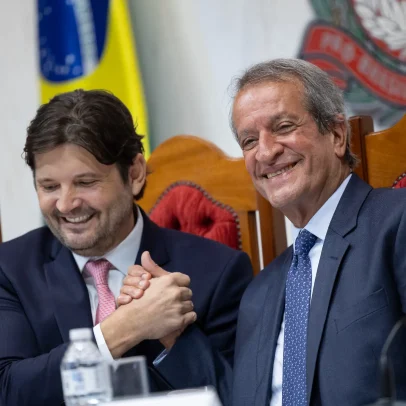 André do Prado concorre ao Senado e é aposta de votos para Flávio Bolsonaro