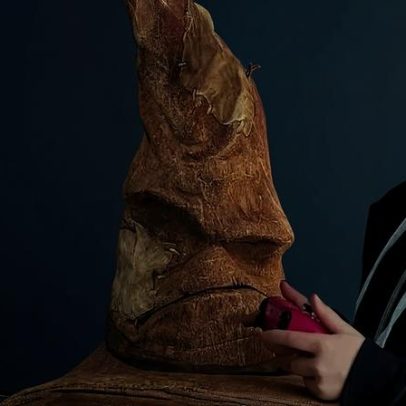 Atriz que vive Ginny Weasley deixa Harry Potter após temporada