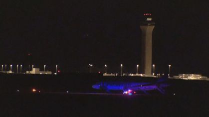 Avião da Frontier atinge pessoa na pista do aeroporto de Denver