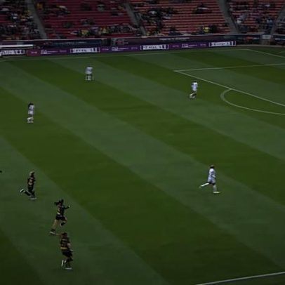 Utah Royals (W) e Rac. Louisville (W) empatam sem gols no início do jogo