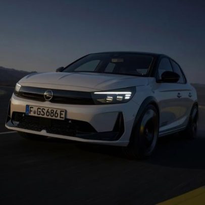 Corsa elétrico com motor Peugeot é mais rápido que Golf GTI vendido no Brasil
