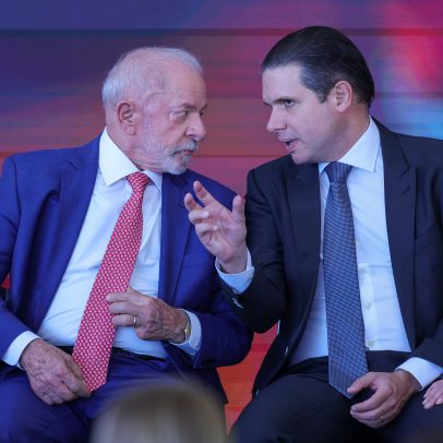 Lula e Motta devem decidir até segunda sobre transição na PEC do fim da 6x1