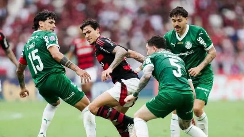 Flamengo e Palmeiras esperavam uma flexibilização nas datas devido à apresentação de jogadores convocados para a Copa