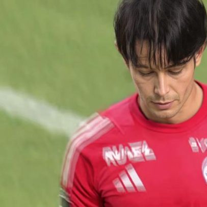 Machida Zelvia vs Tokyo Verdy: pênalti convertido por Tetsuyuki Inami