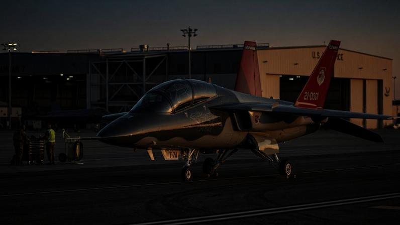 (Imagem ilustrativa)Aeronave de treinamento avançado projetada digitalmente para preparar pilotos para o F-35 e F-22