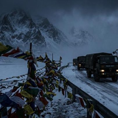 Passagem de Sela Pass atinge 4.170 m, rota estratégica para o exército sob neve