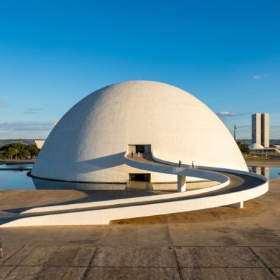 Museu de Brasília com cúpula monumental vira maior centro de exposições