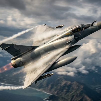 Mirage 2000 usa asa delta para manobrar a 2.300 km/h