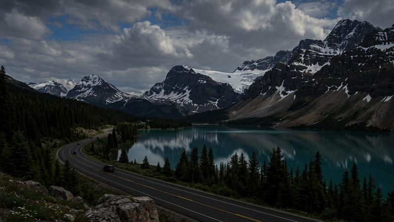 Rota Banff-Jasper de 232 km revela mais de 100 geleiras