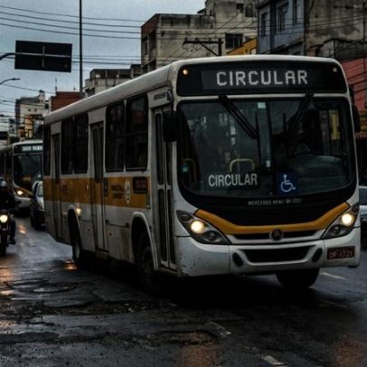 Ônibus de 12 m com motor dianteiro leva mais de 80 passageiros nas capitais