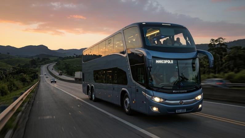 Ônibus de luxo Marcopolo Paradiso G8 1800 DD em rodovia com design moderno e imponente