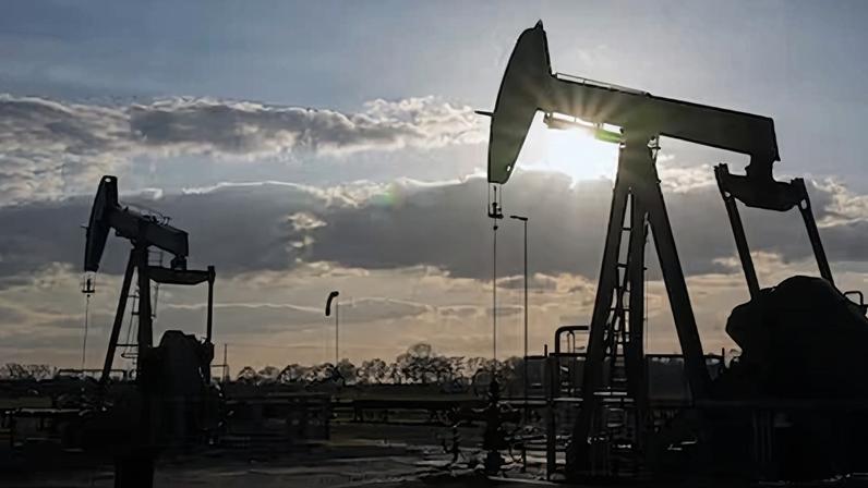 Bolsas caem com petróleo acima de 110 dólares o barril