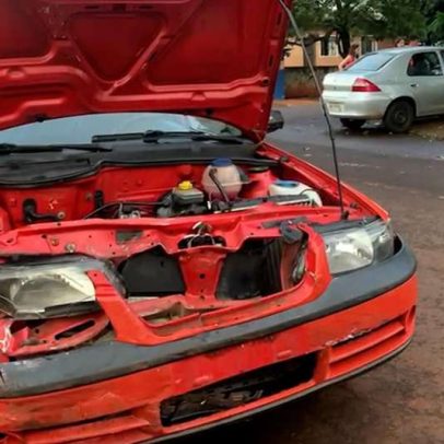 Mulher fica ferida em acidente envolvendo carros em Cascavel