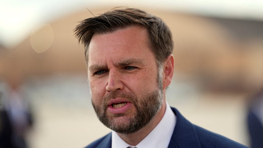 Trump questiona se JD Vance é a escolha certa para 2028
