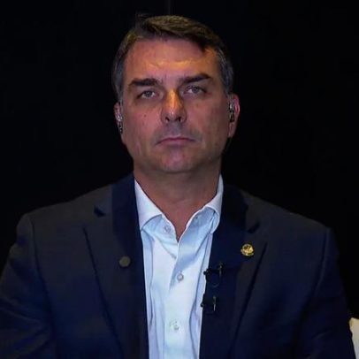 Flávio afirma à CNN que pode vazar vídeo ou encontro com Vorcaro