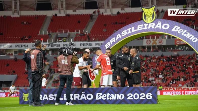Internacional vence Fluminense por 2 a 0 no Brasileirão