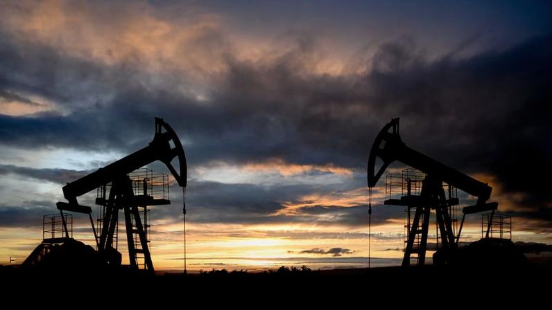 Bombas de extração de petróleo: redefinição do setor, com saída de Emirados da Opep