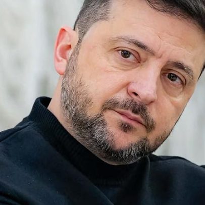 Ucrânia diz que drone russo atingiu cargueiro chinês antes da viagem de Putin