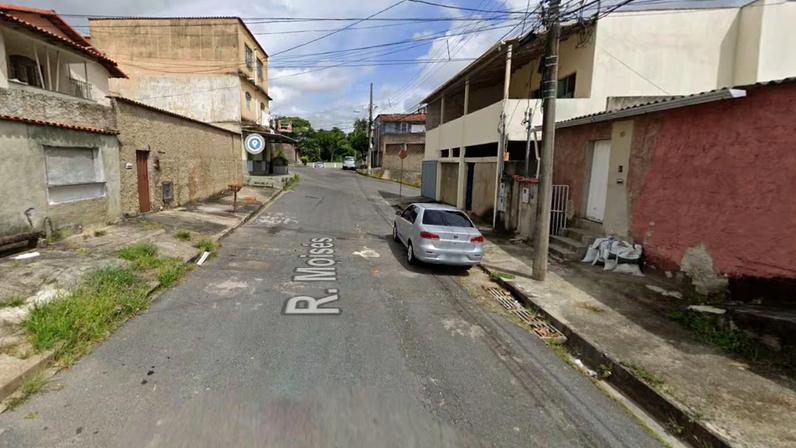 O suspeito fugiu e, até o momento, não foi localizado
