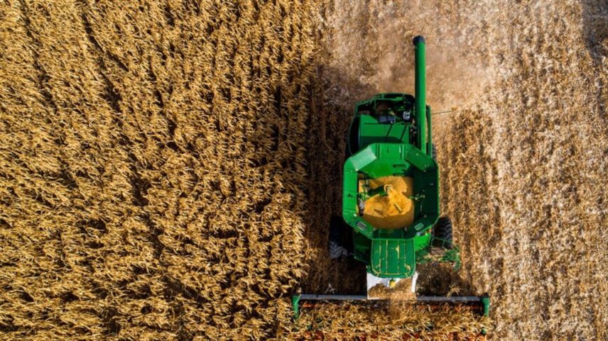Guerra no Oriente Médio ameaça oferta global de fertilizantes e pressiona agronegócio até 2027